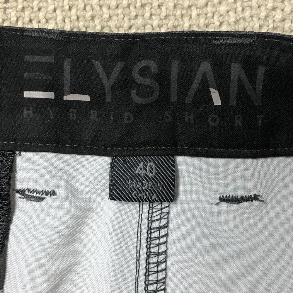 Elysian Hybrid Shorts Mens Size 40 Gray Speck pattern Casual Stretch Chino
